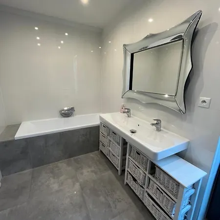 House In With Swimming Pool, Bratislava Pezinok
